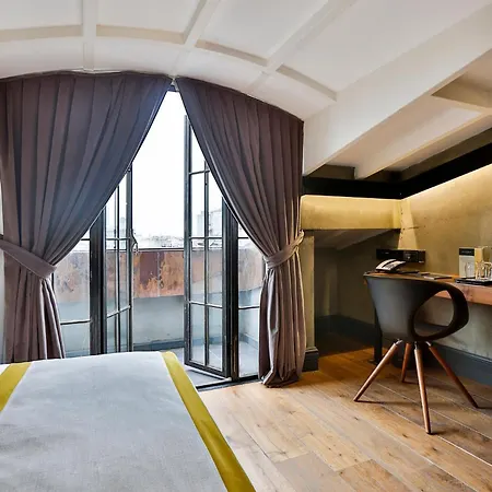 The Public - Special Category 4*