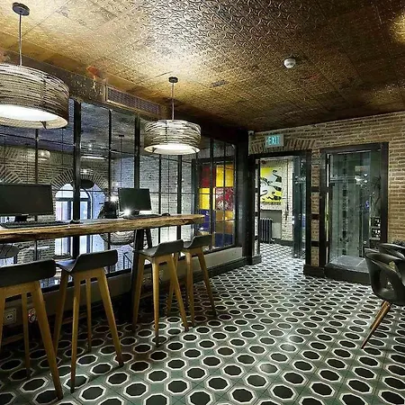 Hotel The Public - Special Category 4*