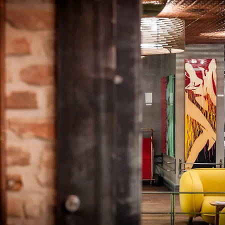 酒店 The Public - Special Category 4*